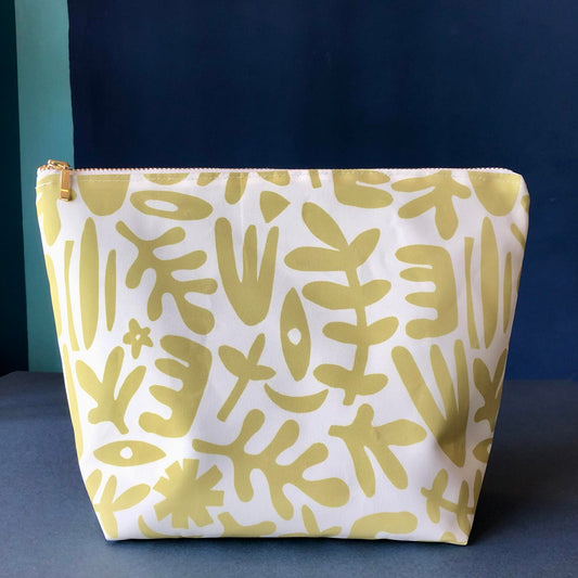 Toiletry Bags | Elise in Lime